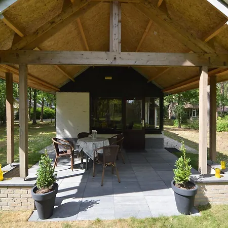 Holiday home In Near Nature Reserve, Cleaning Included Stramproy